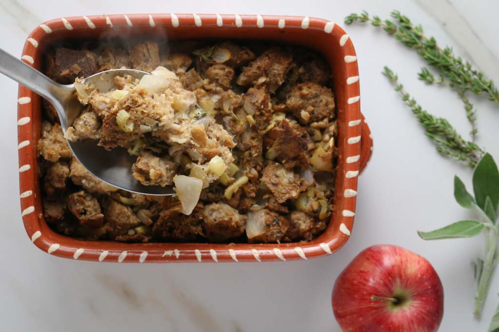 Apple & Herb Thanksgiving Dressing